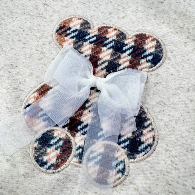 Conj. Blusa em Linho Ursinho com Laço e Short Saia Xadrez - Areia e Marrom